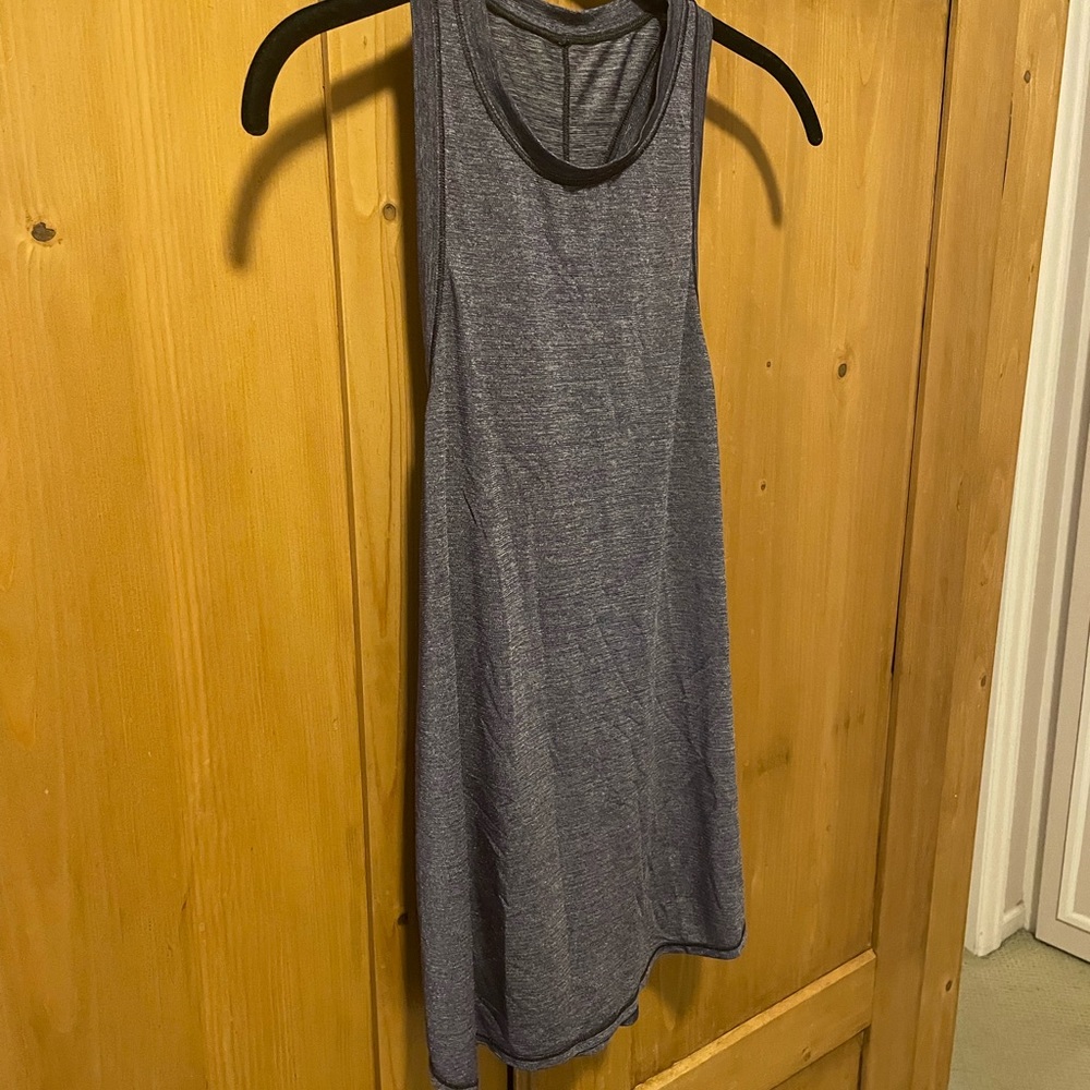 Light weight racer back lulu tank